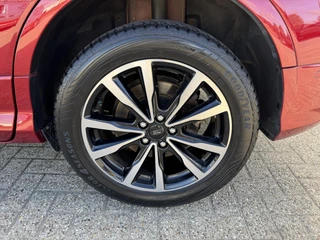 Ford Kuga – thumbnail 10