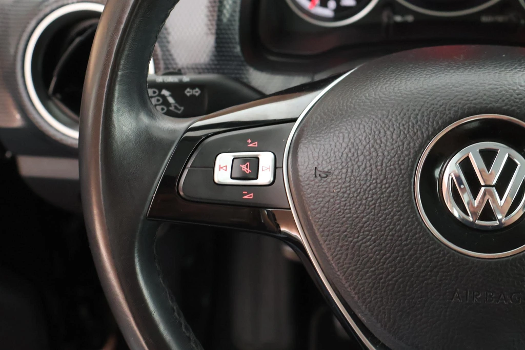 Volkswagen up! – foto 14