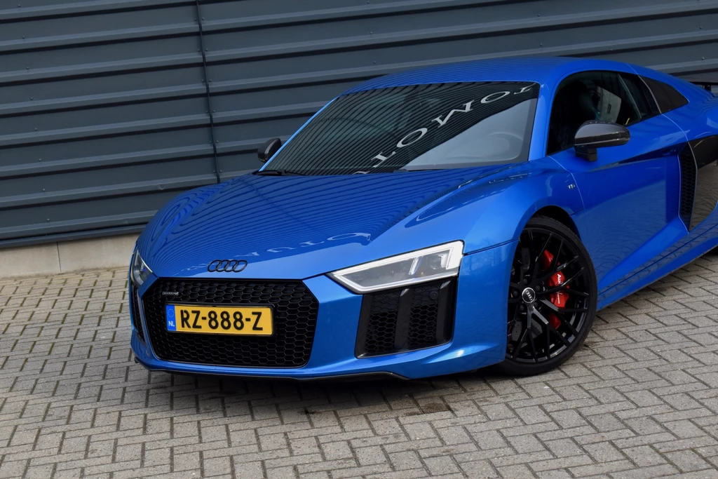 Audi R8 – foto 2