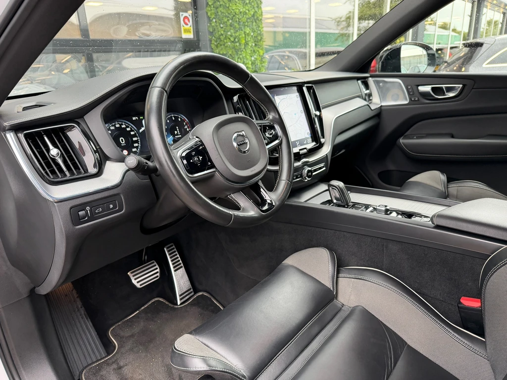 Volvo XC60 – foto 8