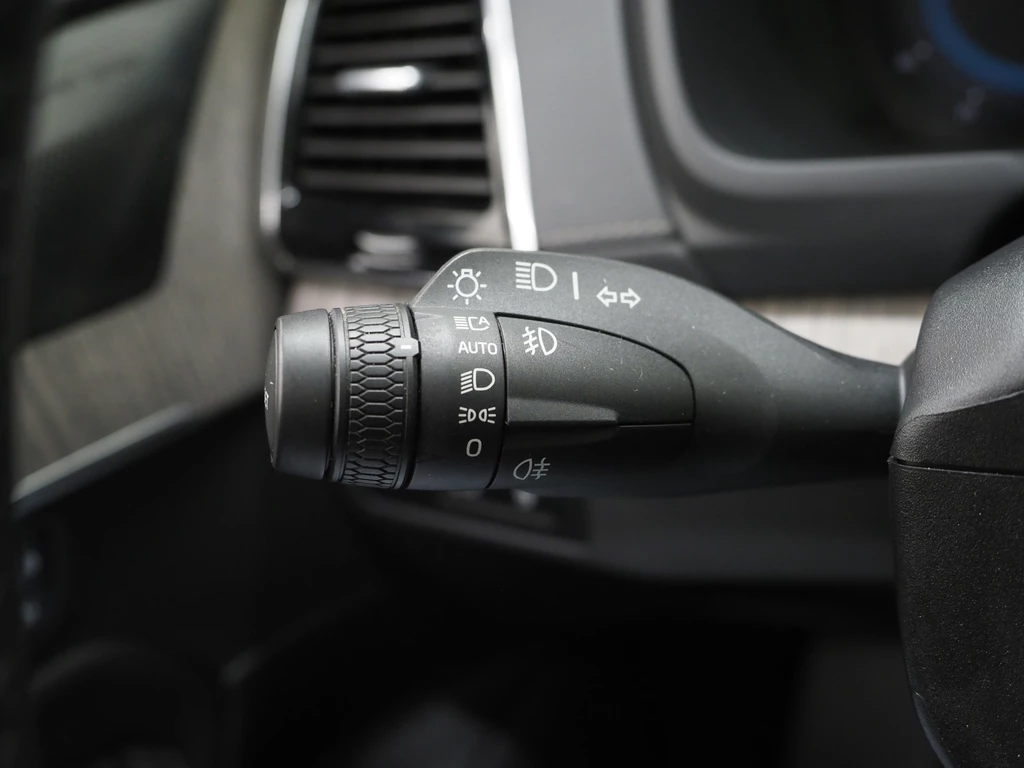 Volvo XC90 – foto 22