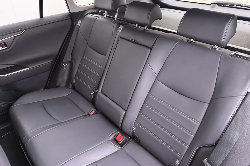 Toyota RAV4 – foto 11