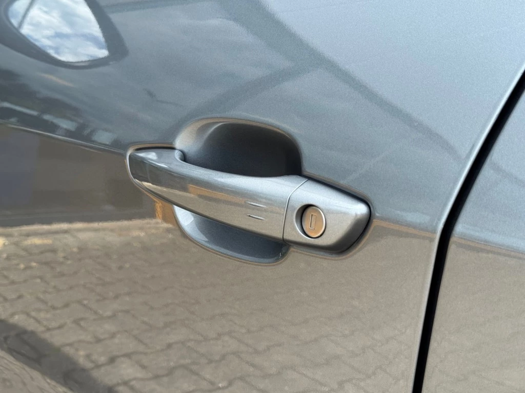 Jeep Avenger – foto 11