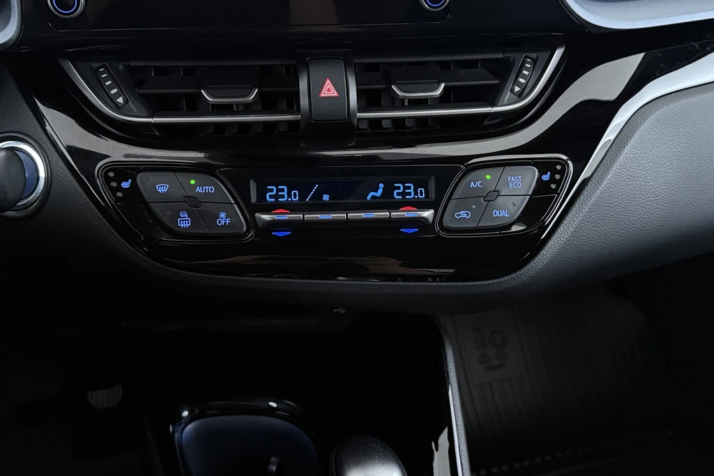 Toyota C-HR – foto 30