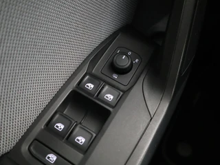SEAT Leon – thumbnail 36