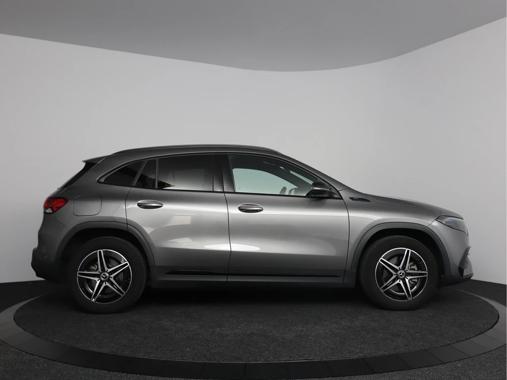Mercedes-Benz EQA – foto 7