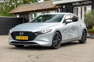 Mazda 3 – thumbnail 2