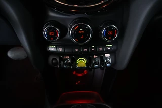 MINI Electric – thumbnail 16