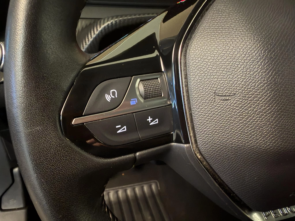 Peugeot 208 – foto 20