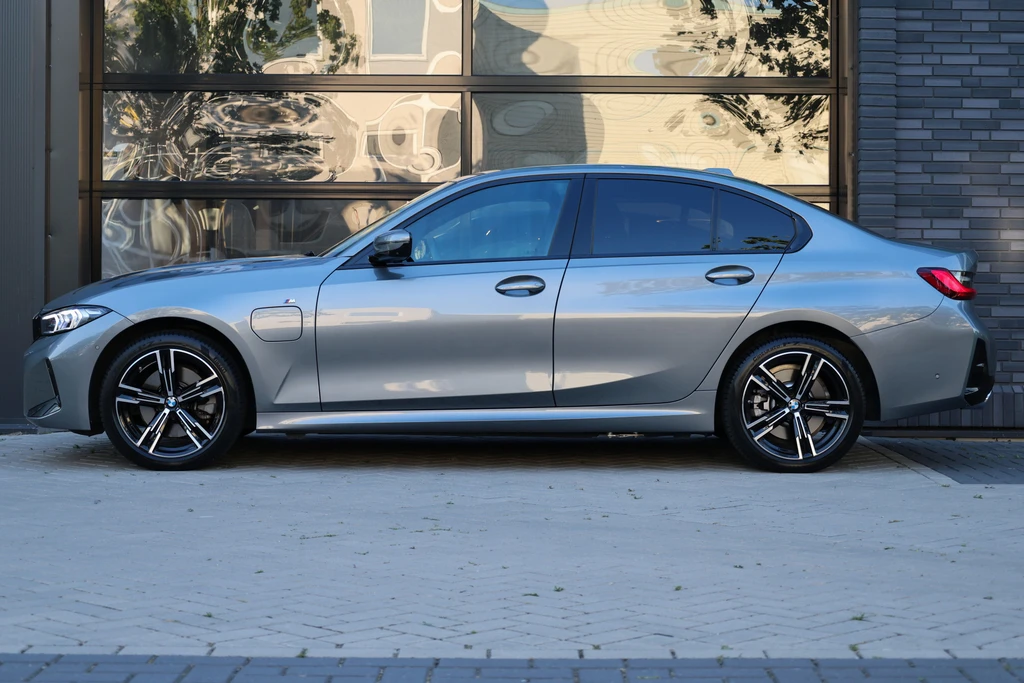 BMW 3 Serie – foto 7