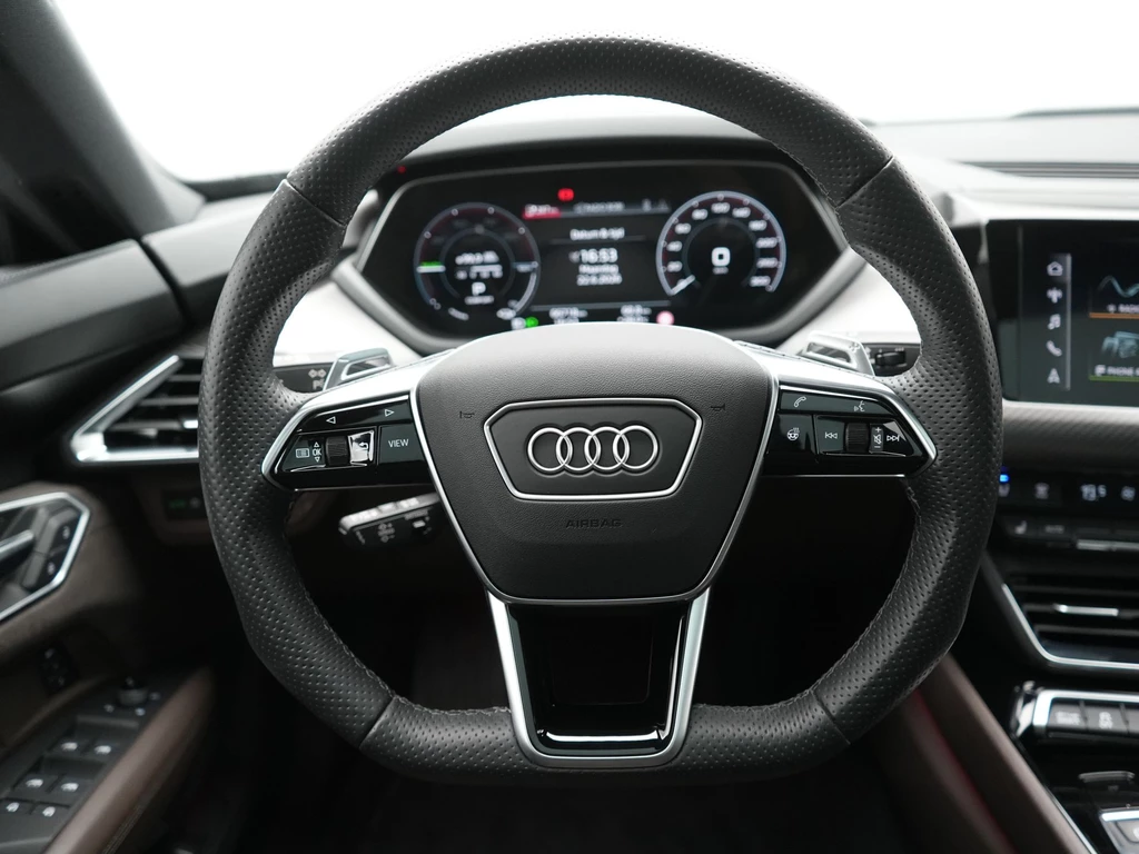 Audi e-tron GT – foto 34