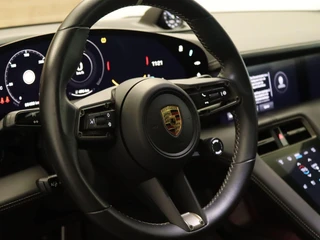 Porsche Taycan – thumbnail 12