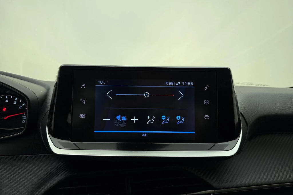 Peugeot 208 – foto 23