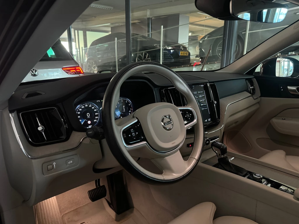 Volvo XC60 – foto 11