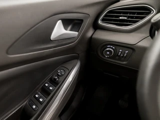 Opel Grandland X – thumbnail 23