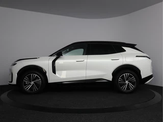 Lynk & Co 08 – thumbnail 3