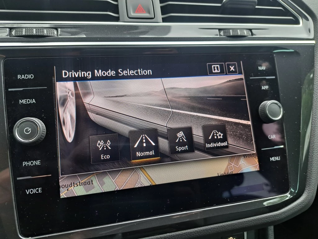 Volkswagen Tiguan – foto 22