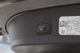 Ford Kuga – thumbnail 23