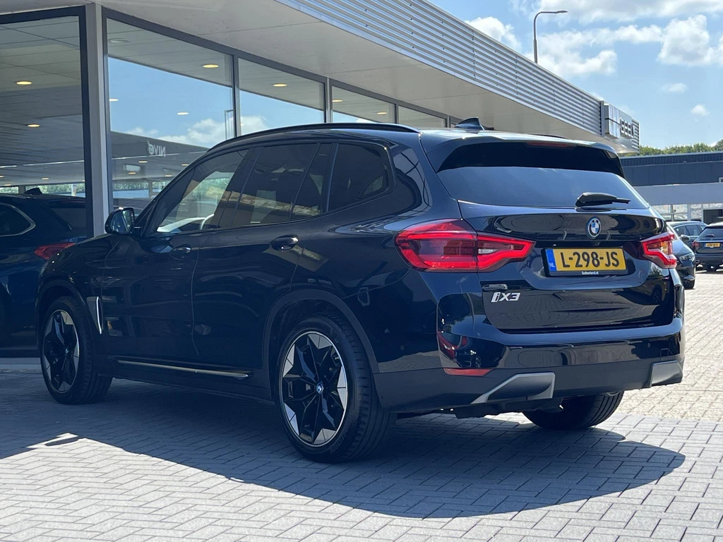 BMW iX3 – foto 3