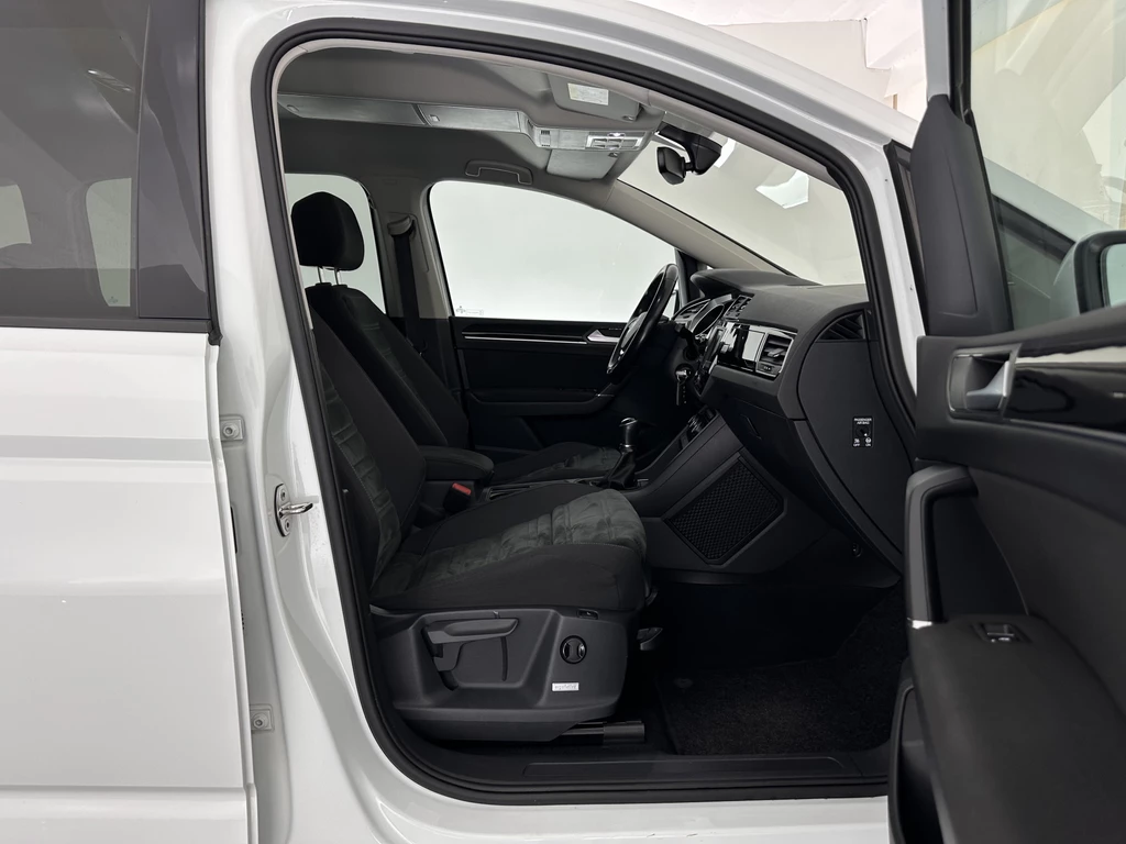 Volkswagen Touran – foto 13