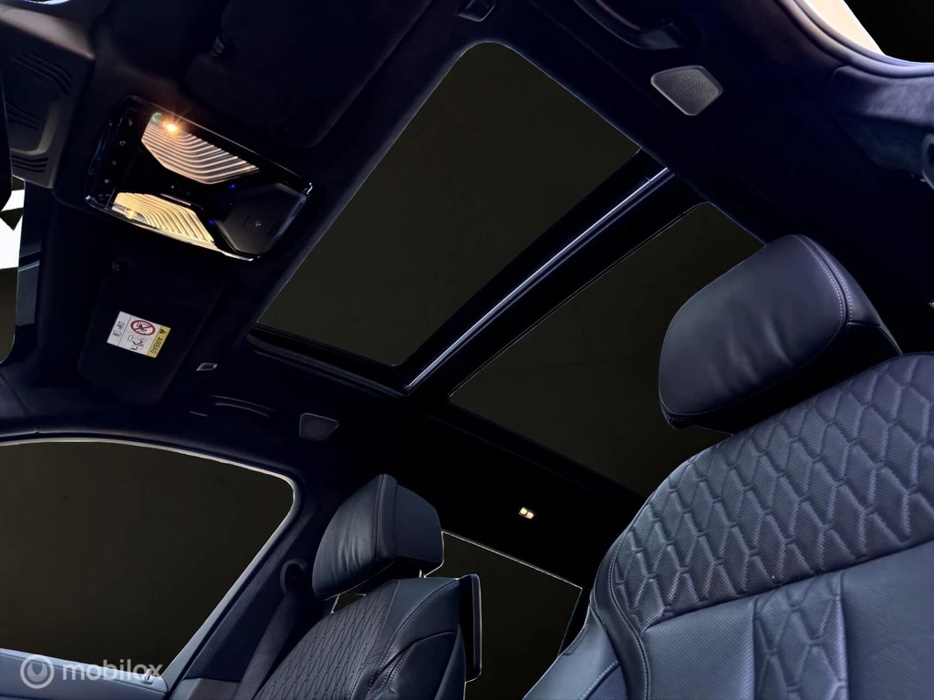 BMW X7 – foto 12