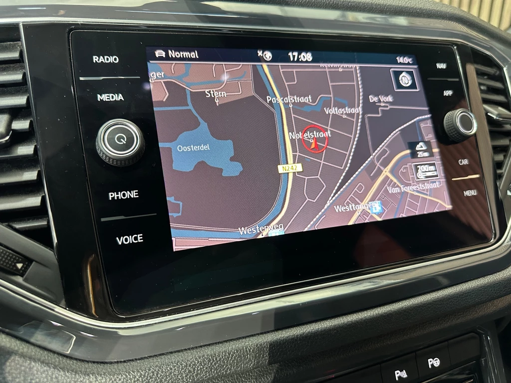 Volkswagen T-Roc – foto 25