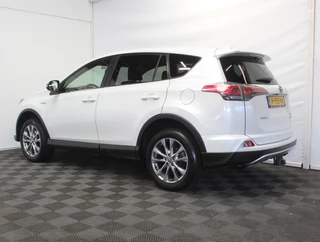 Toyota RAV4 – thumbnail 3