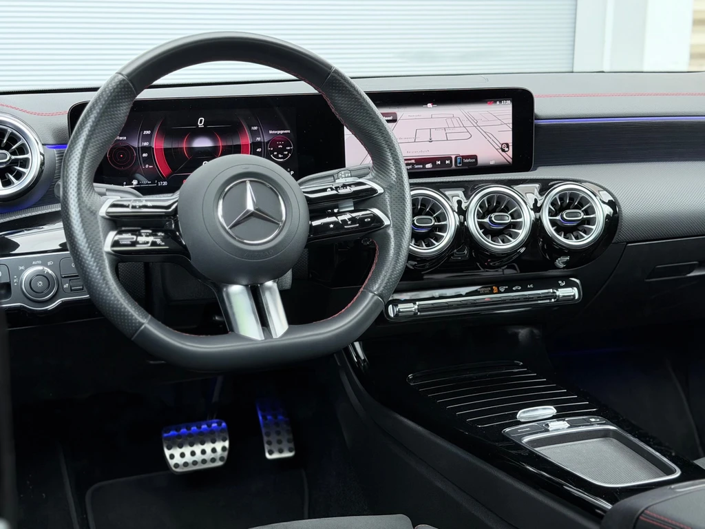 Mercedes-Benz CLA – foto 12