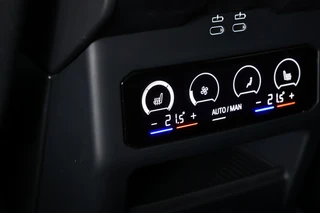 BMW i5 – thumbnail 21