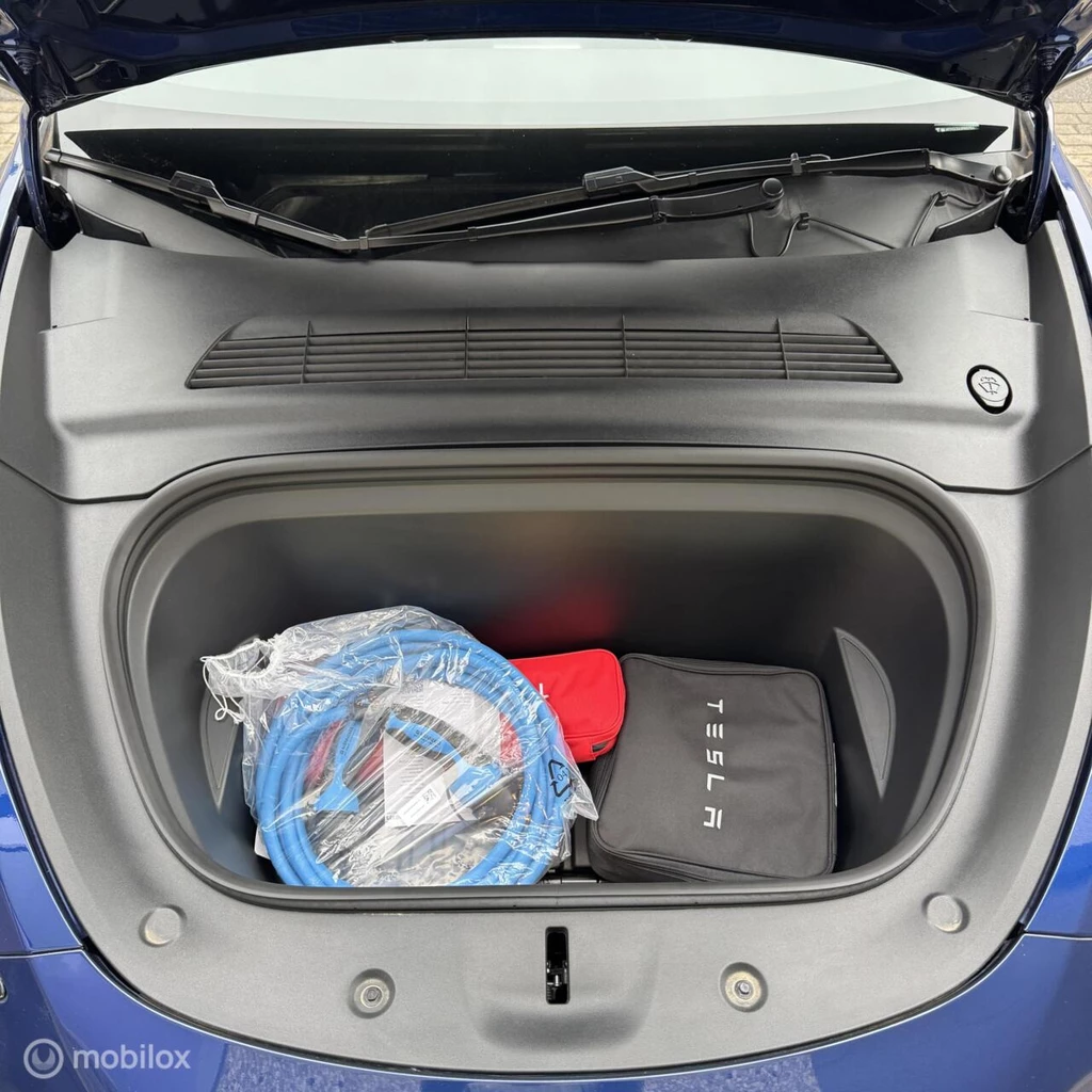 Tesla Model Y – foto 19