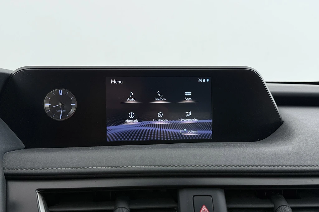 Lexus UX – foto 27