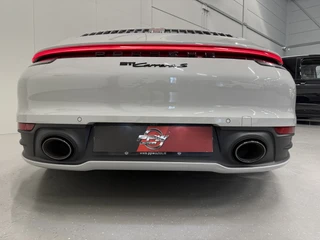 Porsche 911 – thumbnail 9