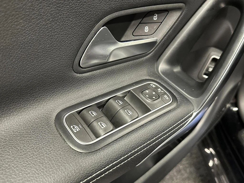 Mercedes-Benz CLA – foto 15