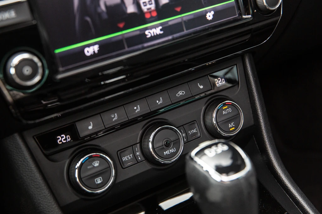 Škoda Superb – foto 21