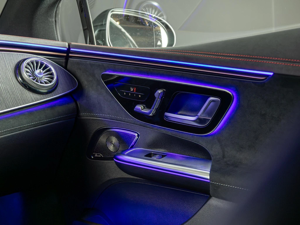Mercedes-Benz EQE – foto 19