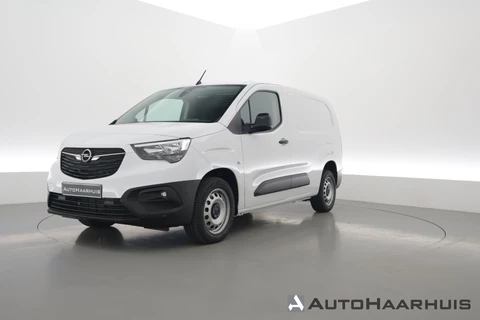 Opel Combo 1.5D L2H1 Edition 102pk | Navi | Rijklaar! | Camera | Cruise | Winterpakket | Carplay