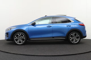 Kia XCeed – thumbnail 2