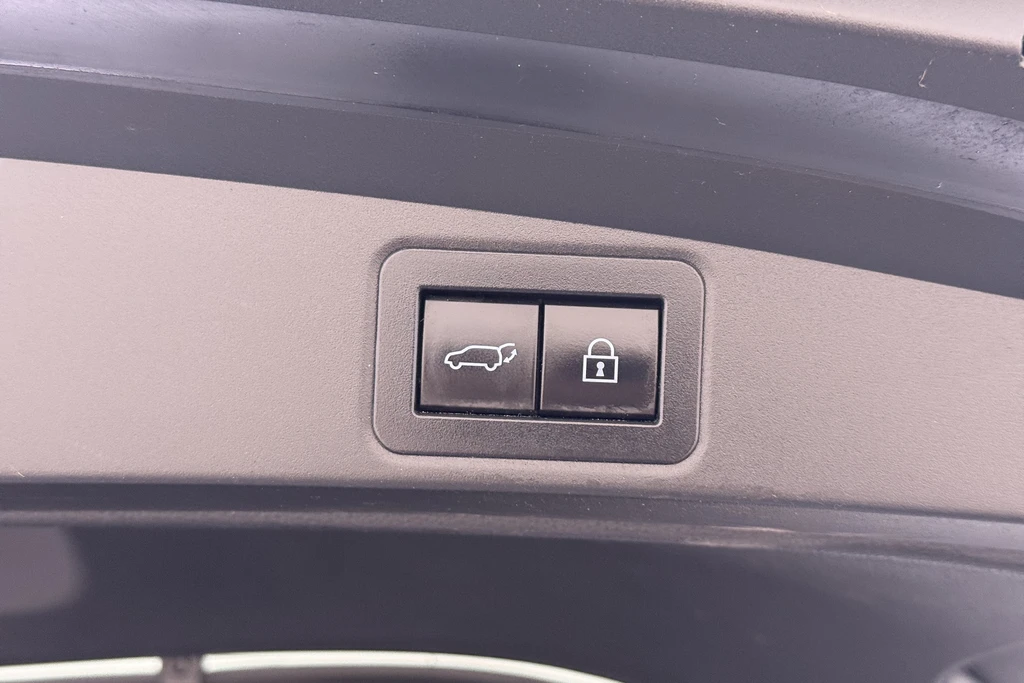 Toyota Corolla Touring Sports – foto 15