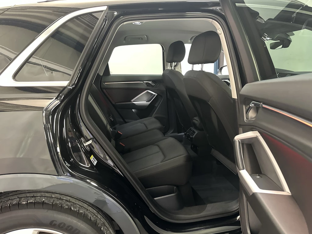 Audi Q3 – foto 17