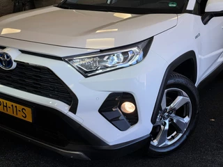 Toyota RAV4 – thumbnail 8