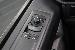 Ford Transit Custom – thumbnail 33