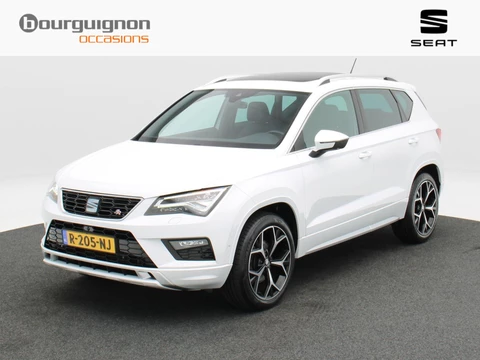 SEAT Ateca 2.0 TSi 190 Pk Automaat FR 4DRIVE | Trekhaak | 360° Camera | Panorama dak | Cruise Control | CarPlay | 19 Inch