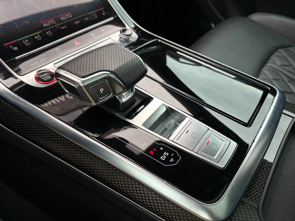 Audi SQ8 – foto 13