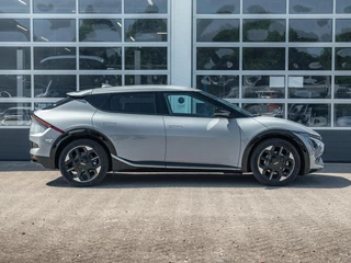Kia EV6 – thumbnail 7