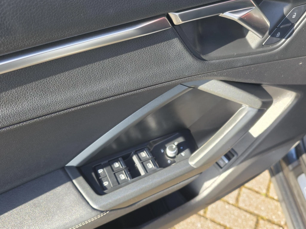 Audi Q3 – foto 11