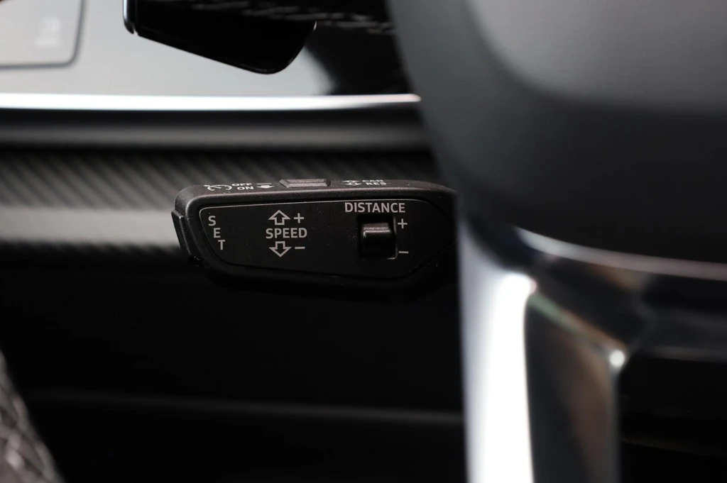 Audi RSQ8 – foto 25