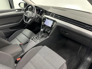 Volkswagen Passat – thumbnail 12