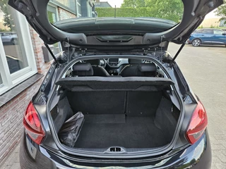Peugeot 208 – thumbnail 30
