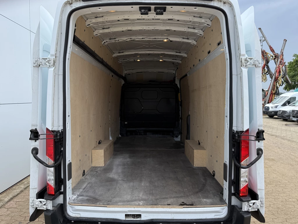 Ford E-Transit – foto 17