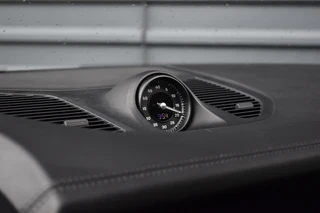 Porsche Cayenne – thumbnail 31